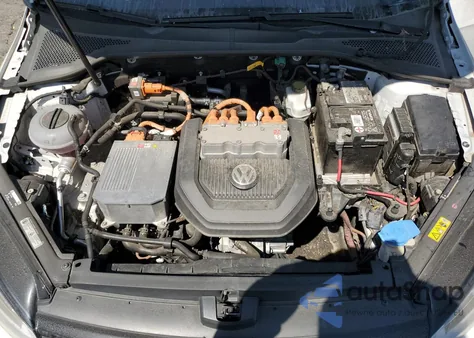 2016 Volkswagen E-Golf Se из США, поврежденный, VIN WVWKP7AU3GW915639